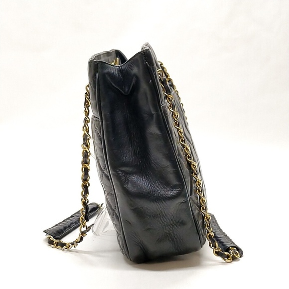 Chanel Black Lamb Skin Tote - Picture 3 of 10